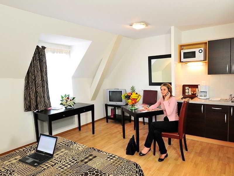 Residhotel Mulhouse Centre Bagian luar foto